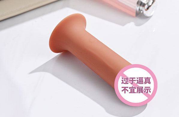满床情趣玩具：床上玩乐，情趣玩具大揭秘