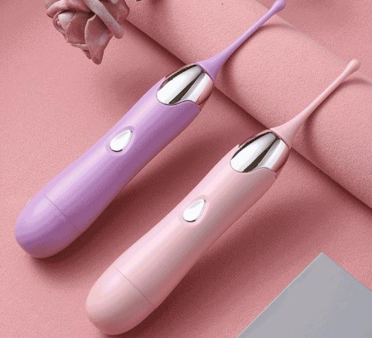 怎么用脚做情趣玩具呢女生：用脚做情趣玩具？惊艳女生必备技能大公开