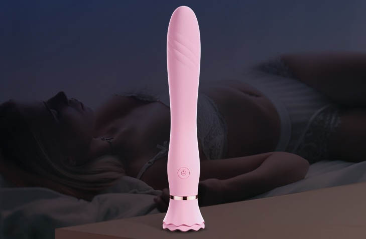 同桌给我用情趣玩具：同桌用情趣玩具....