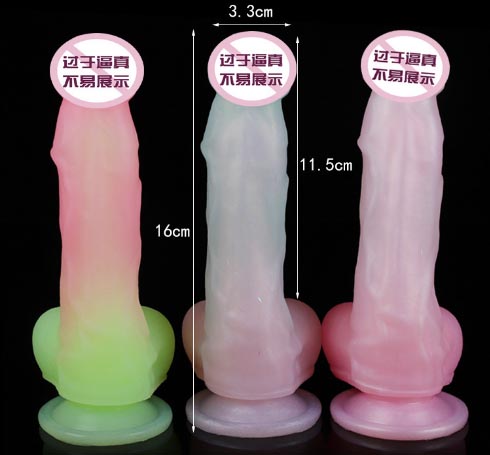 小玩具女生情趣肛门：女生必备！潮流情趣玩具，肛门新体验