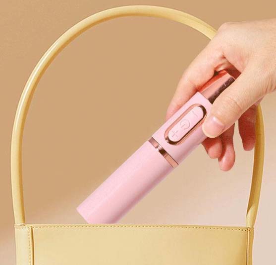 女生用情趣玩具的过程：女生如何玩转情趣玩具，体验全新快感