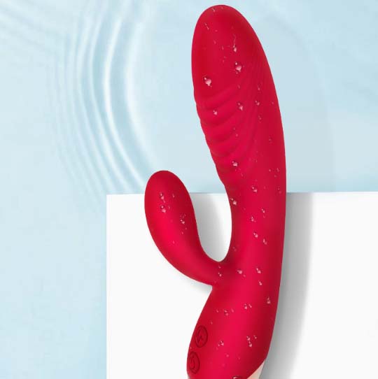 女性经常用情趣玩具好吗：女性情趣玩具，用得好吗？