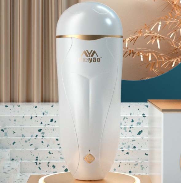 飞机杯跟真人的区别：独特抢眼！揭秘飞机杯与真人的惊人对比